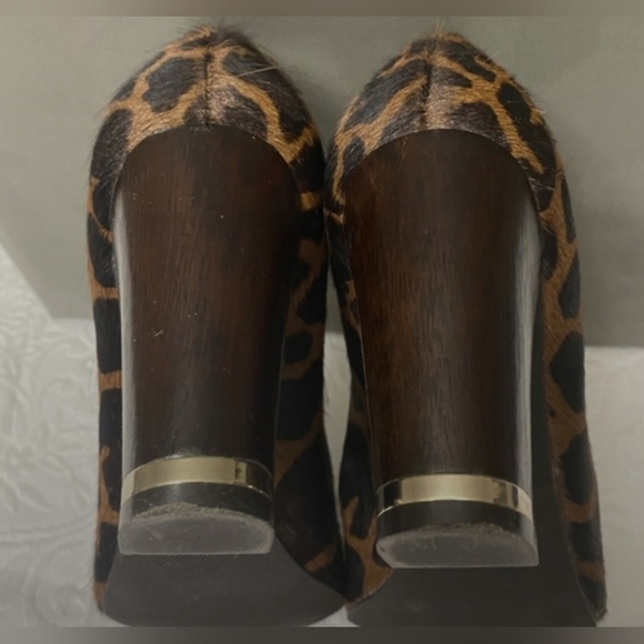 Real Calf Hair Pumps With Wooden Chunky Heel EUC Size 6 - Picture 2 of 6